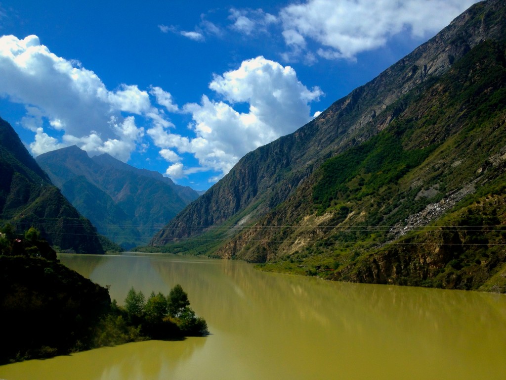 drive to jiuzhaigou