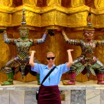 Exploring the Bangkok Temples: Stylish clothes, travel buddies, and…Snoopy?